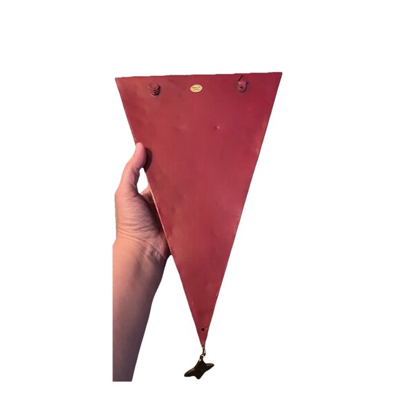 Southern Living 14" Red Metal Toleware Hanging Shelf Handpainted Star Design - Picture 8 of 10